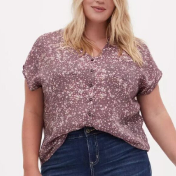 Torrid Lindsay Button Front Floral Purple Dolman Split Neck Top 4 4X 26 - Picture 2 of 7